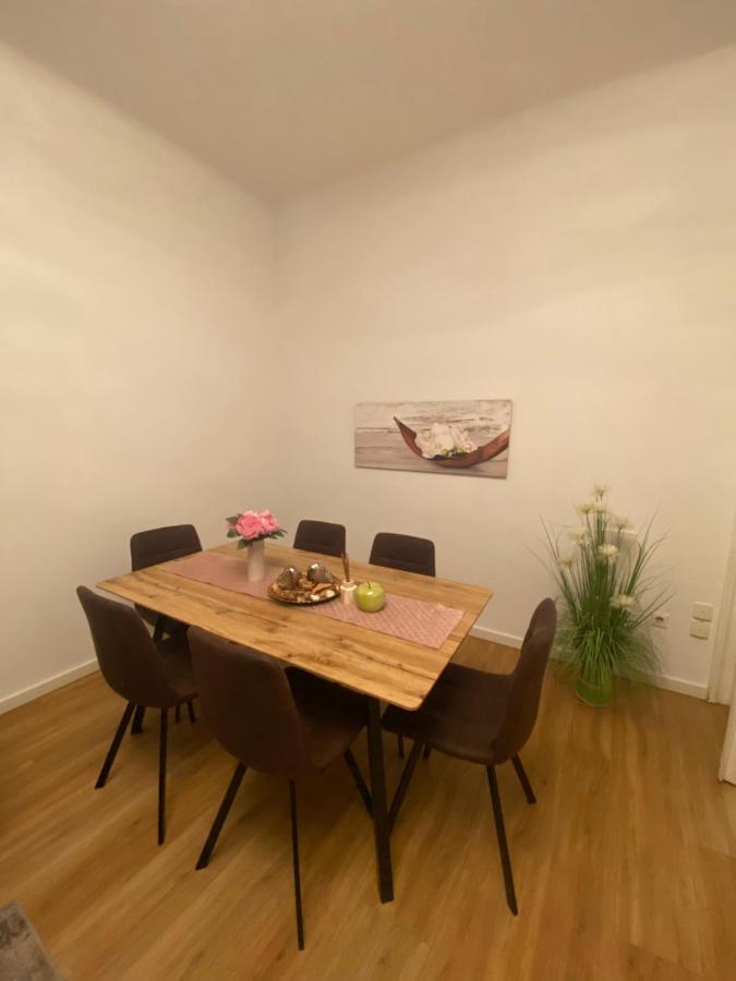 Biljka Apartment Wina Bagian luar foto