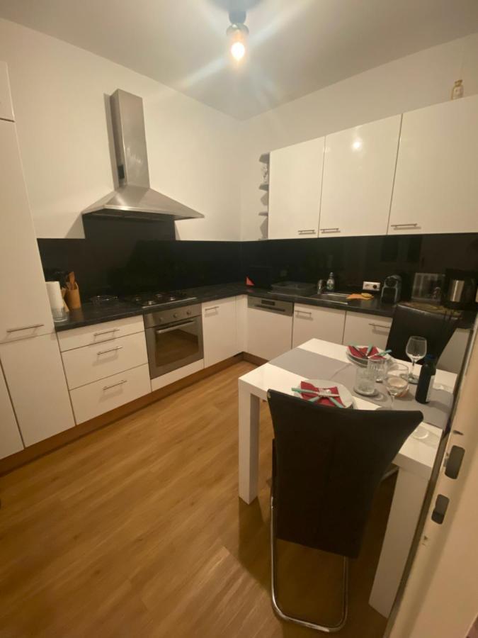 Biljka Apartment Wina Bagian luar foto