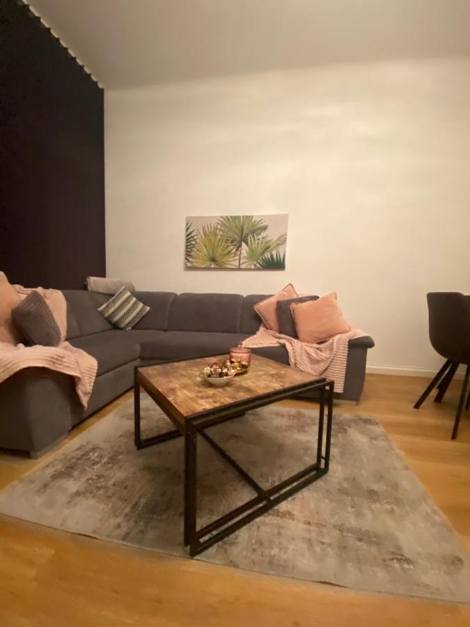 Biljka Apartment Wina Bagian luar foto